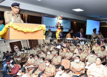 பயிற்சி முகாமில் காவல் ஆணையாளர்