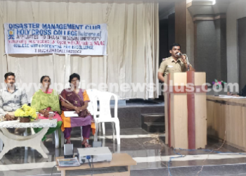 கல்லூரியில் காவல் ஆணையர்