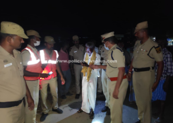 போலீசாரின் மனித நேயம்