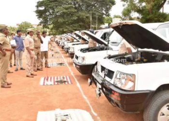 ஆயுதப்படை மைதானத்தில், காவல் சூப்பிரண்டு!