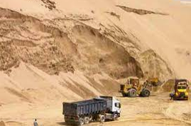 சட்டவிரோதமான செயலில், 4 பேர் கைது!