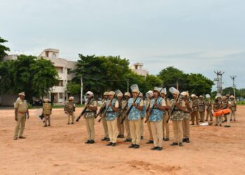 கலவர சம்பவங்களில் படையை, வழி நடத்துவதற்கு உரியபயிற்சி!