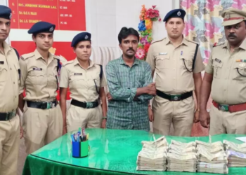 ஆவணங்கள் இன்றி கொண்டுவரப்பட்ட,  ரூ.51 லட்சம் பணம் பறிமுதல்!