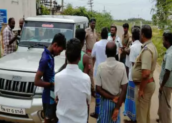 அலுவலகத்தை இடம் மாற்ற பொதுமக்கள், எதிர்ப்பு தெரிவித்ததால் பரபரப்பு!