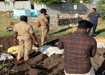 கஞ்சா வேட்டையில் , காவல்துறையினர்!