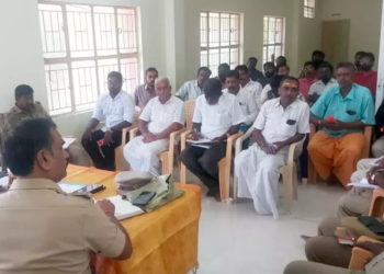 விழாவை முன்னிட்டு இந்து மக்கள் கட்சி, நிர்வாகிகளுடன் காவல்துறையினர்!