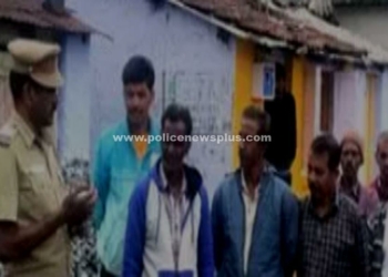 பழங்குடியின கிராமமக்களுடன், நீலகிரி காவல்துறையினர்!