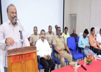 பேருந்துபாதுகாப்பு பயணம் குறித்து, விழிப்புணர்வு கருத்தரங்கம்!