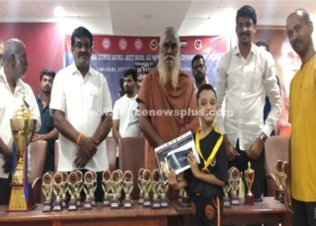 கோவை கல்லூரியில், போட்டியை துவக்கிவைத்த ஆதீனம்!