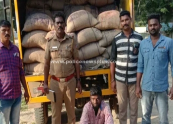 முட்டைகணக்கில் ஆந்திராவுக்கு கடத்தபட்ட ரேஷன் அரிசி!