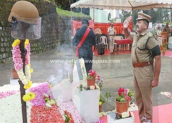 நீலகிரியில் காவலர் வீர வணக்க நாள் அனுசரிப்பு!
