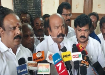 மதுரை வாக்காளர் முகாமில் சட்டமன்ற உறுப்பினர்!