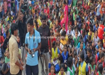 காவல்துறையினரால் மாணவர்களுக்கு பிரம்மாண்டமான போட்டி!