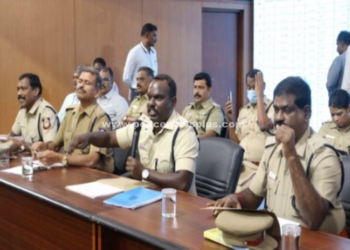 காவல் அதிகாரிகள் கலந்து கொண்ட அறிவுரை கூட்டம்!