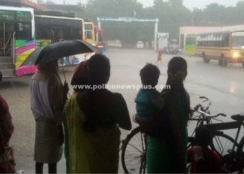சிவகாசியில் பலத்த மழை பொதுமக்கள் மகிழ்ச்சி!