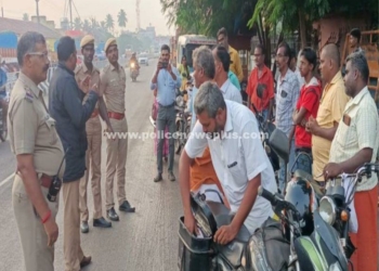 ஓட்டுனர்களுக்கு செயல் விளக்கங்களுடன் காவல்துறையினர்!