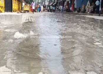 மதுரை கோயில் அருகே கழிவு நீர் வெளியேற்றம்!