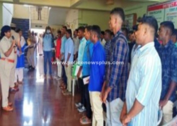 பணிநியமன ஆணை வழங்கிய S.P