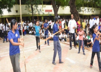 மதுரையில் சிலம்பாட்ட போட்டி!