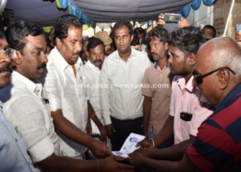 இல்லத்திற்கு நேரடியாக சென்று 3 லட்சம் நிவாரண தொகை