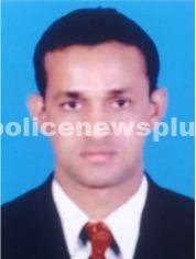 கிராம சிறப்பு விழாவில் காவல்துறையினர்