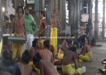 கோயிலில் உண்டியல் திறப்பு