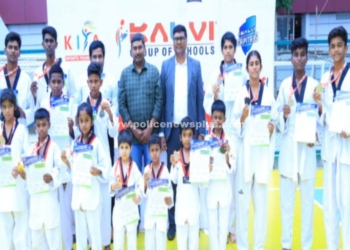 பொதுப்பள்ளி மாணவர்கள் பதக்கங்கள் பெற்று சாதனை