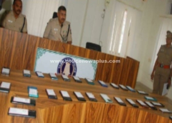 13,75,000 மதிப்பிலான 83 செல்போன்கள் மீட்பு