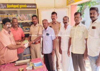 வள்ளுவர் நூலகத்திற்கு புத்தகங்கள் வழங்கிய S.P.M டிரஸ்ட்
