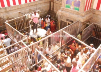 தமிழ் புத்தாண்டு, கோயில்களில் குவிந்த பக்தர்கள் கூட்டம்