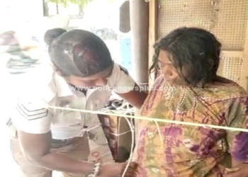 மனநிலை பாதிக்கப்பட்டவரை காப்பாற்றிய போக்குவரத்து காவல்துறையினர்