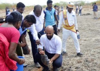 1000 மரக்கன்றுகள் நடும் பணியினை தொடங்கி வைத்த ஆட்சியர்