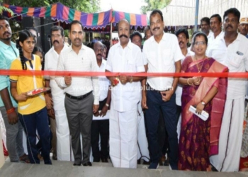 தனியார் பங்களிப்புடன் கட்டப்பட்டுள்ள வகுப்பறை கட்டிடங்கள் திறப்பு