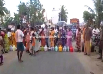 காலி குடங்களுடன் பெண்கள் சாலை மறியல்