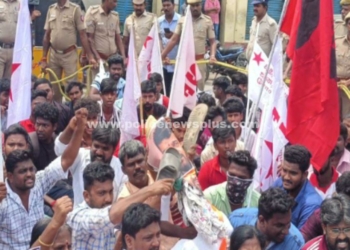 மதுரையில் ரெயில் மறியல் போராட்டம்