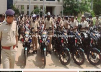 65 இருசக்கர வாகனங்கள் காவலர்களுக்கு வழங்கப்பட்டது