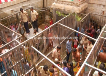 ஆடி அமாவாசை அழகர் கோவில் குவிந்த பக்தர்கள்: