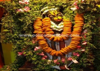 ஆஞ்சநேயருக்கு சிறப்பு  பூஜை.