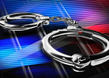 குடிபோதை தகராறில் ஈடுபட்ட மூன்று பேர் கைது