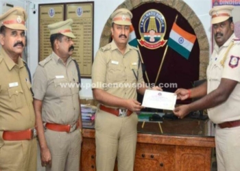 காவல் ஆய்வாளரை கௌரவித்த S.P