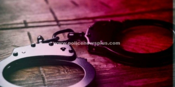 4 இருசக்கர வாகனங்கள் பறிமுதல்