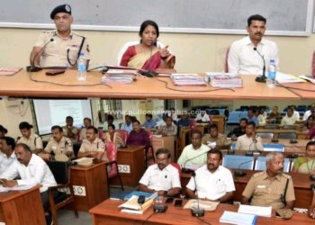 சாலைபாதுகாப்பு குறித்த ஆய்வுக் கூட்டம்