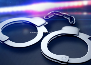 கொள்ளையில் ஈடுபட்ட மர்ம நபர்கள் கைது