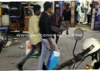 பொதுமக்களுக்கு இடையூறாக சாலையில் நடமாடிய போதை ஆசாமி