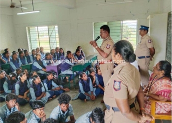 பள்ளிகளில் போதை தடுப்பு குறித்த விழிப்புணர்வு