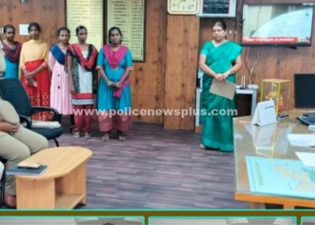 ஊர்காவல் படைக்கு தேர்வான பெண் அளினர்கள்