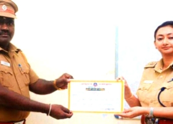 காவல் ஆய்வாளரை பாராட்டிய S.P