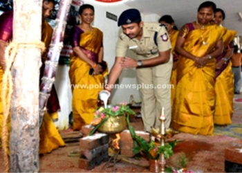 சமத்துவ பொங்கல் விழா கொண்டாடிய காவல்துறையினர்