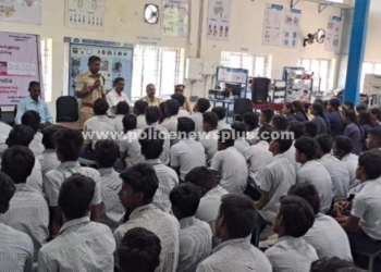 காவலர் தலைமையில் விழிப்புணர்வு நிகழ்ச்சி