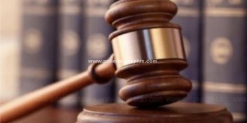 சூதாடி கொண்டிருந்த நபர்கள் மீது வழக்கு பதிவு